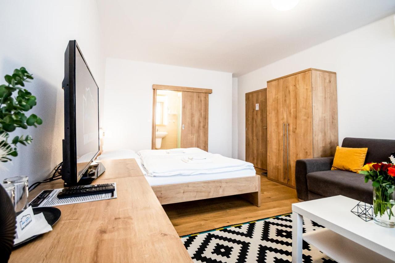 Hotel Squash Centrum Prievidza Exterior photo