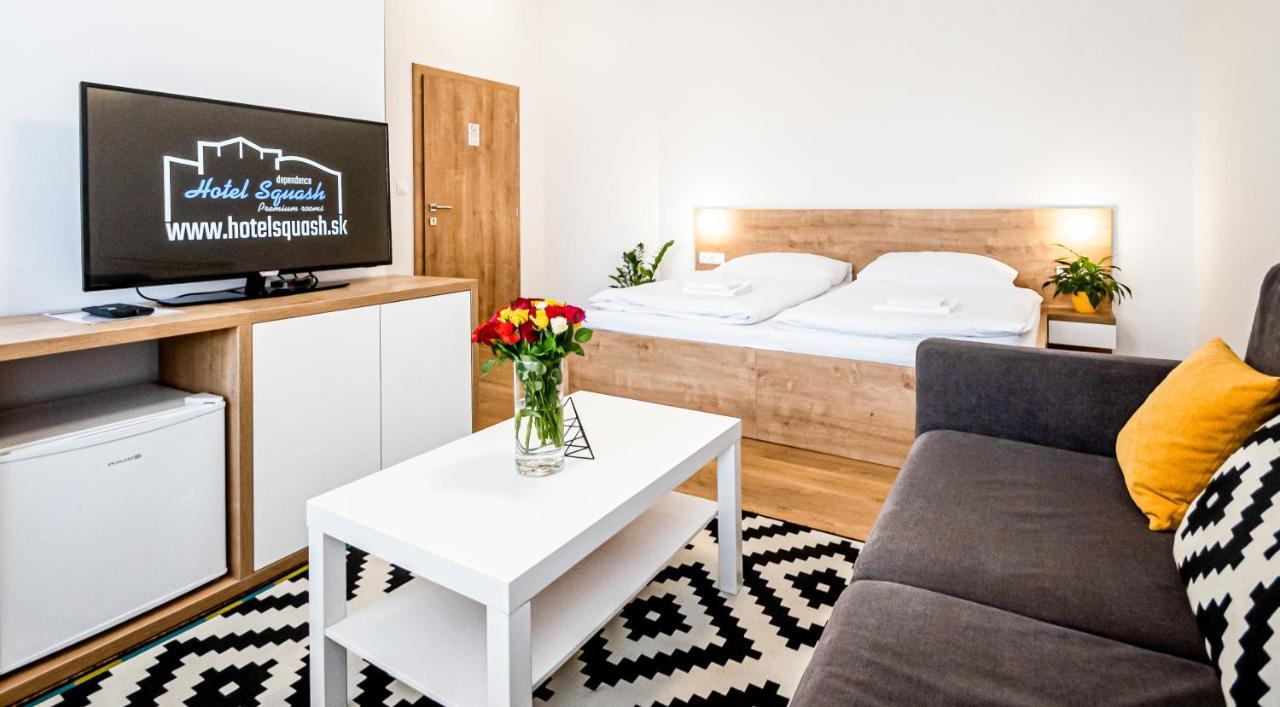 Hotel Squash Centrum Prievidza Exterior photo