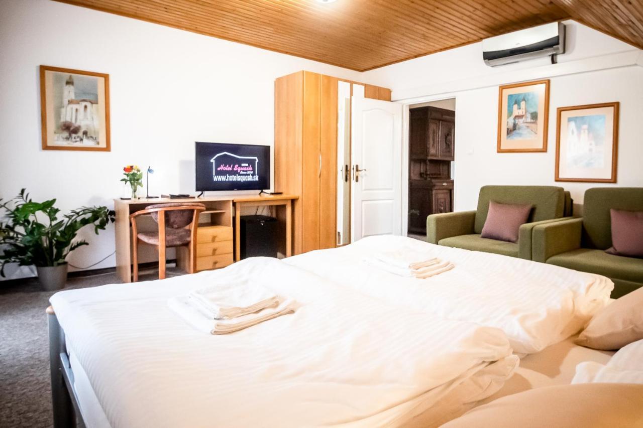 Hotel Squash Centrum Prievidza Exterior photo