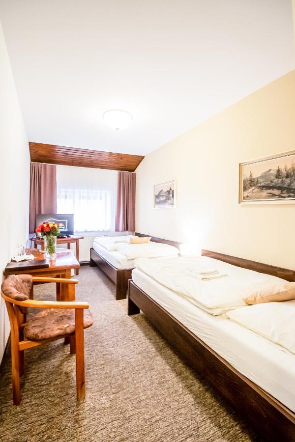 Hotel Squash Centrum Prievidza Exterior photo